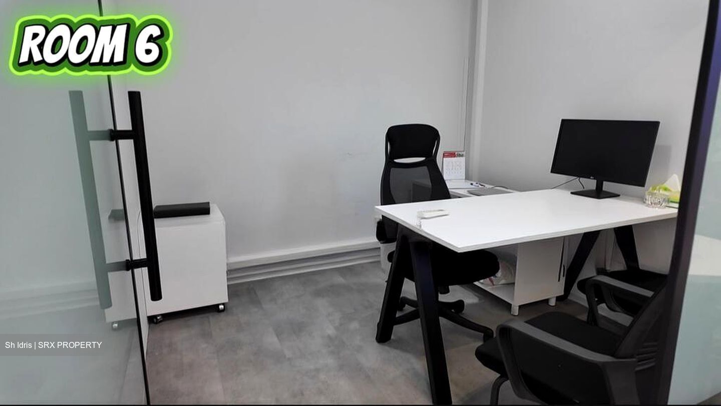 A'posh Bizhub (D27), Factory #499157451